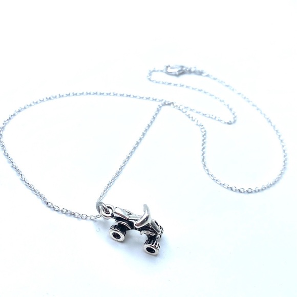 4 Wheeler Necklace - Picture 4 of 5